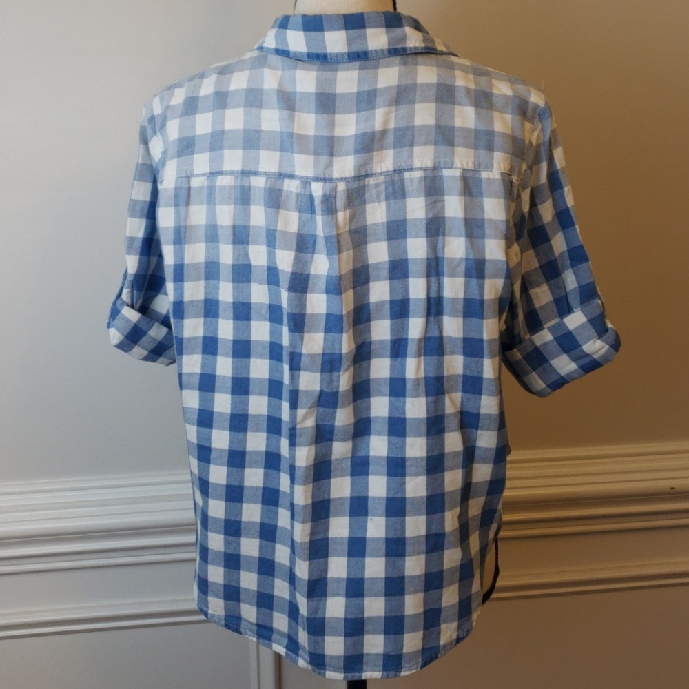 Blue Check Crop Button Up - Picture 3 of 5
